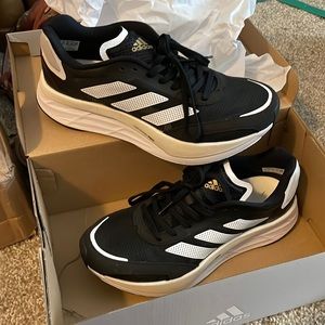 Adidas Adizero Boston size 7